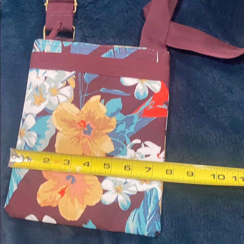 DAKINE Jive Crossbody Bag - Women's. NWOT - Picture 9 of 9